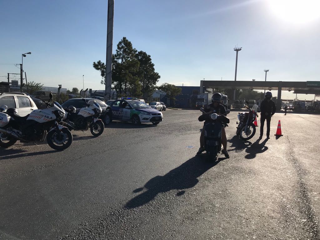 Infopoliciales La Matanza Detuvieron A Motochorros En Diversos